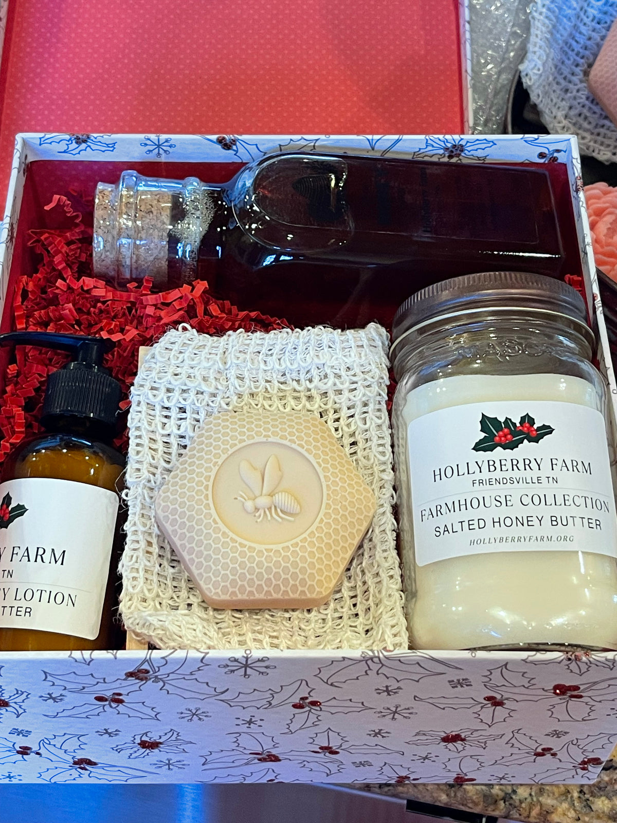 Hollyberry Farm Gift Basket - Featured Basket